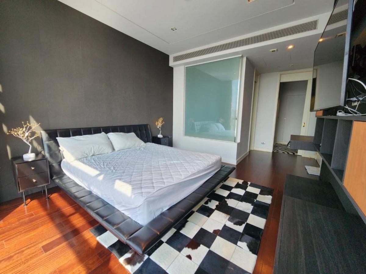 ✨ Ultra Luxury Condo MARQUE SUKHUMVIT 39 🔥Special Rate For Rent 160,000 bath/month🔥