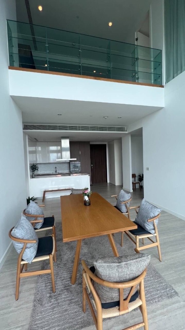 ✨Condo 185 Rajadamri : 🔥🔥 Duplex ห้องใหญ่มากก ราคาเช่า 200,000 บาท/เดือน 🔥🔥