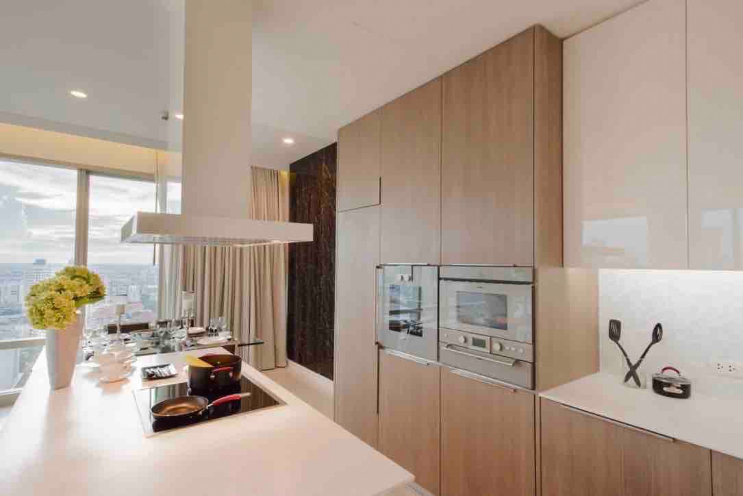 ✨ Ultra Luxury Condo 185 RAJADAMRI 🔥Duplex Special Rate For Rent 250,000 bath/month🔥 