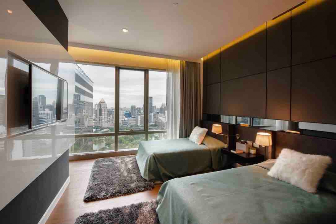 ✨ Ultra Luxury Condo 185 RAJADAMRI 🔥Duplex Special Rate For Rent 250,000 bath/month🔥 