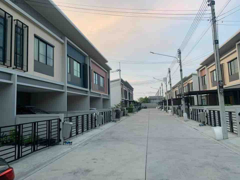 🔥3 ห้องนอน เพียง 20,000 บาท/เดือน เท่านั้น‼️ 💖Townhome SIRI PLACE Ratchapruek-346💖