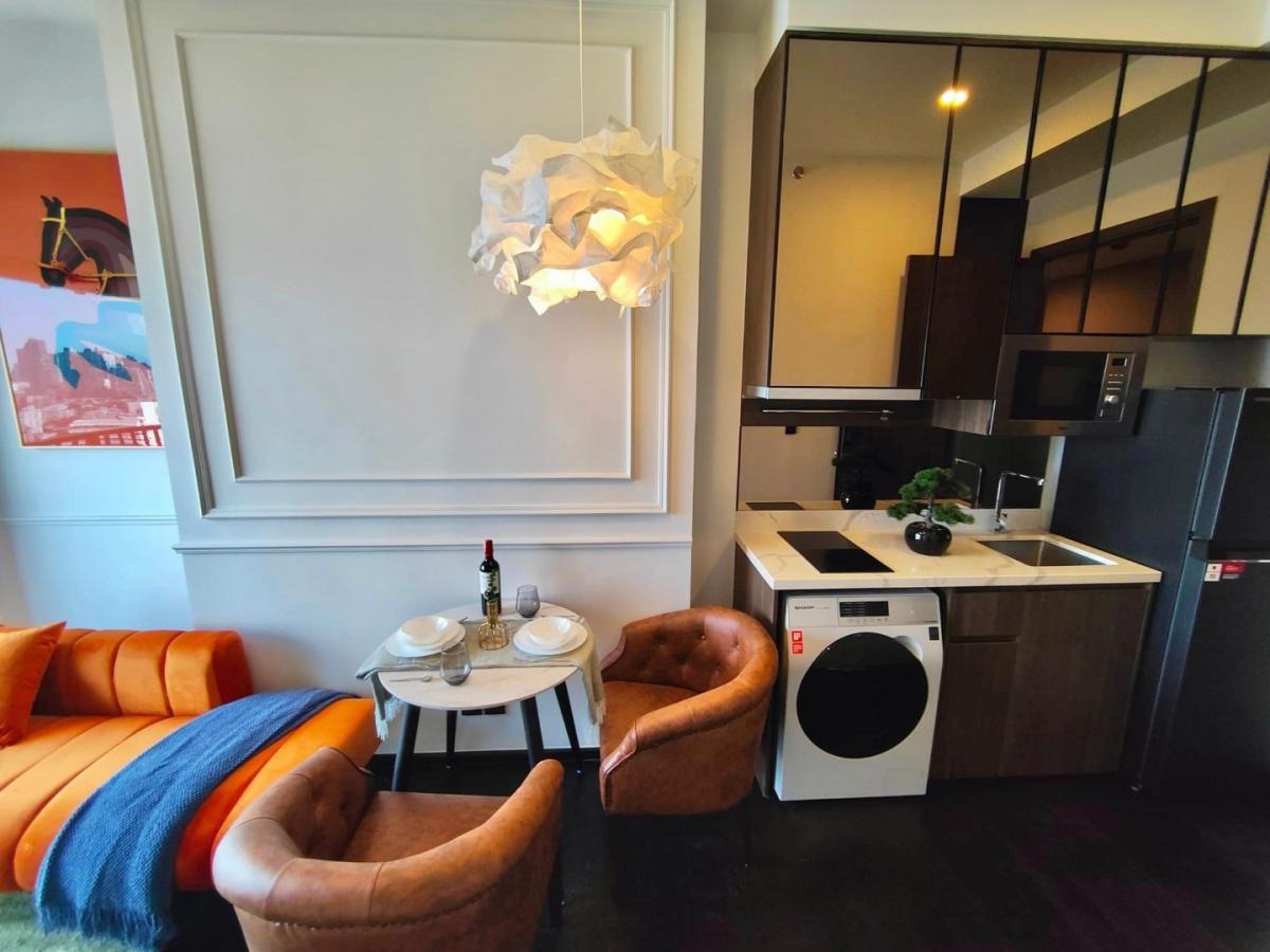 ✨Luxury Class Condo For rent : 𝐏𝐀𝐑𝐊 𝐎𝐑𝐈𝐆𝐈𝐍 𝐓𝐇𝐎𝐍𝐆𝐋𝐎𝐑✨