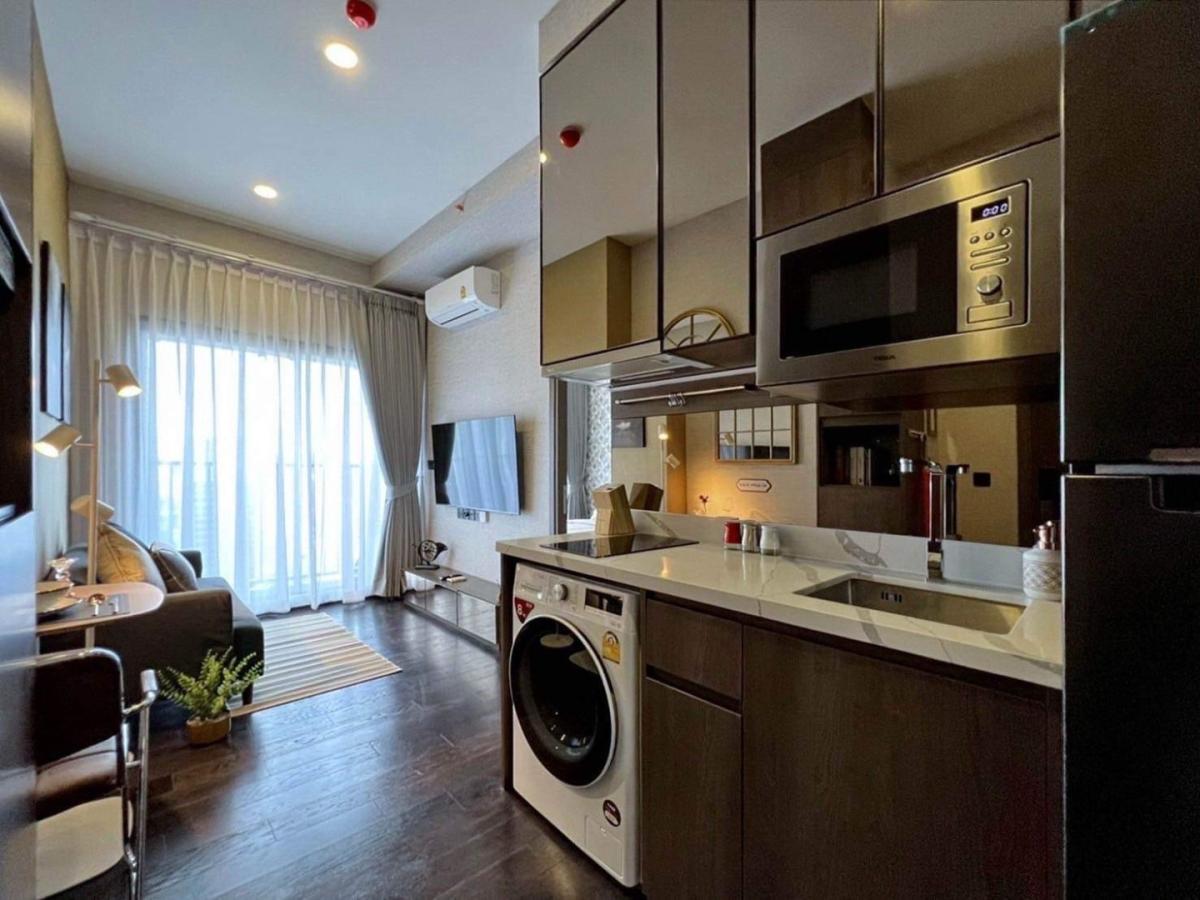 ✨𝐏𝐀𝐑𝐊 𝐎𝐑𝐈𝐆𝐈𝐍 𝐓𝐇𝐎𝐍𝐆𝐋𝐎𝐑✨Luxury Class Condo For rent 🔥Rental Price 35,000 Baht/Month🔥