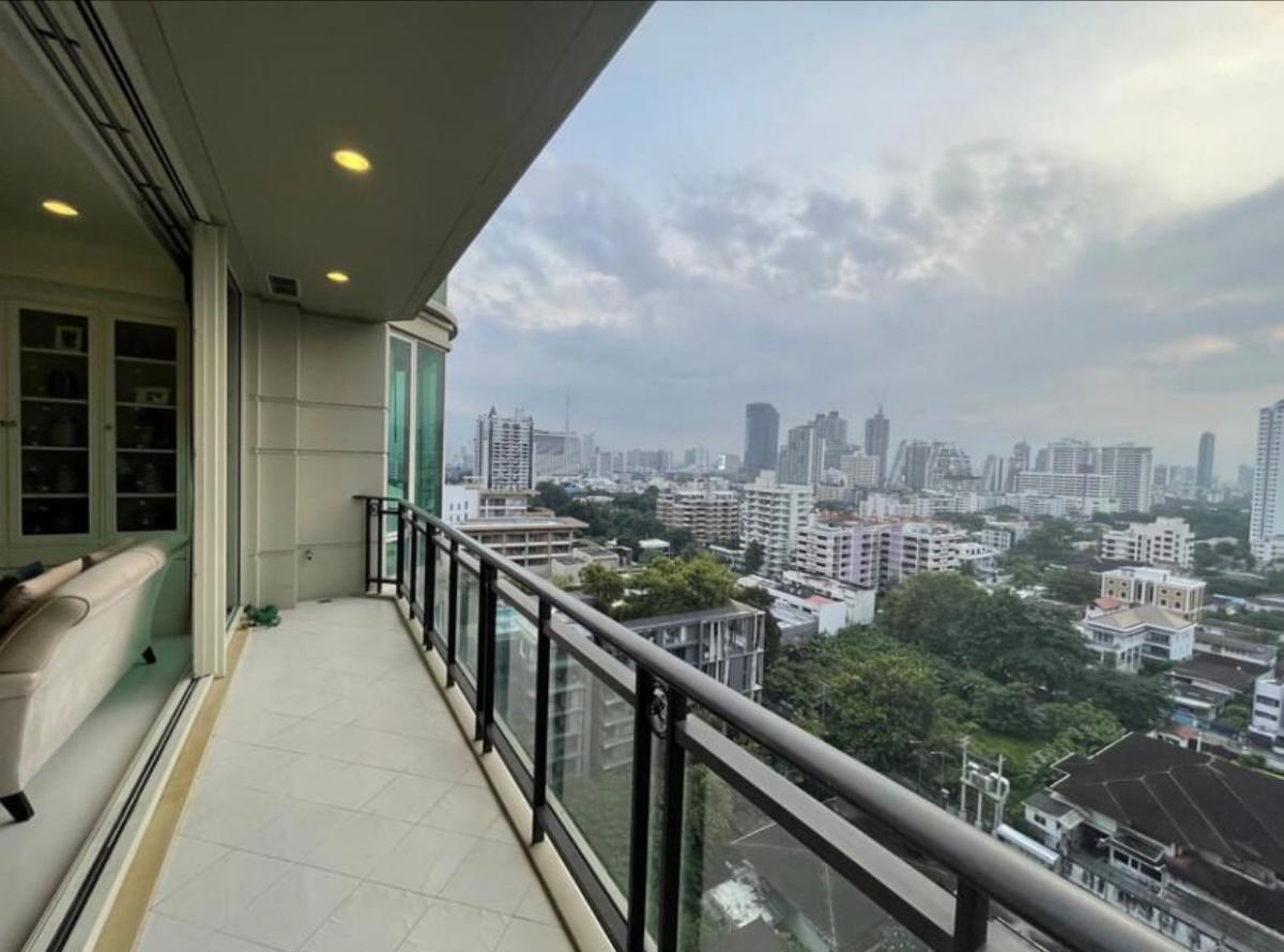 ✨ Luxury Class Condo For rent : Royce Private Residences - Sukhumvit 31 ✨  🔥Rental Price 75,000 Baht/Month🔥 