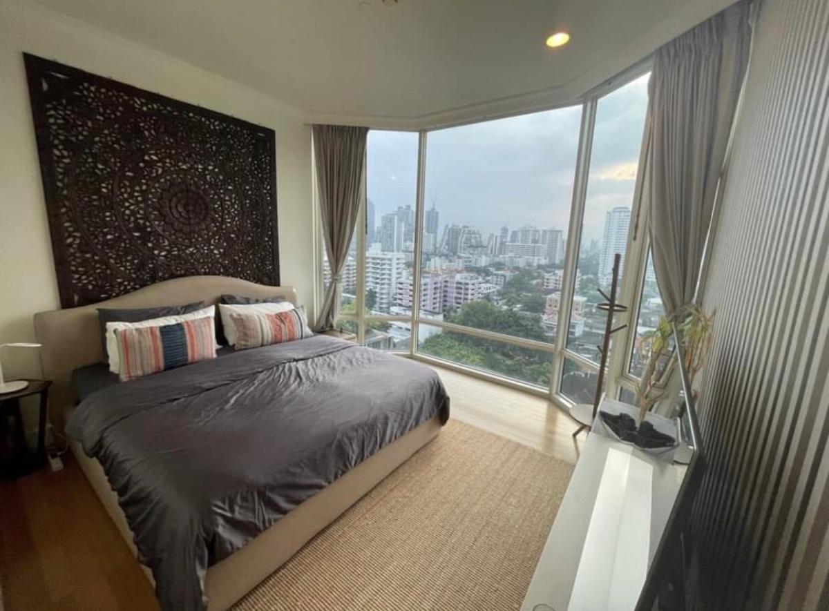 ✨ Luxury Class Condo For rent : Royce Private Residences - Sukhumvit 31 ✨  🔥Rental Price 75,000 Baht/Month🔥 