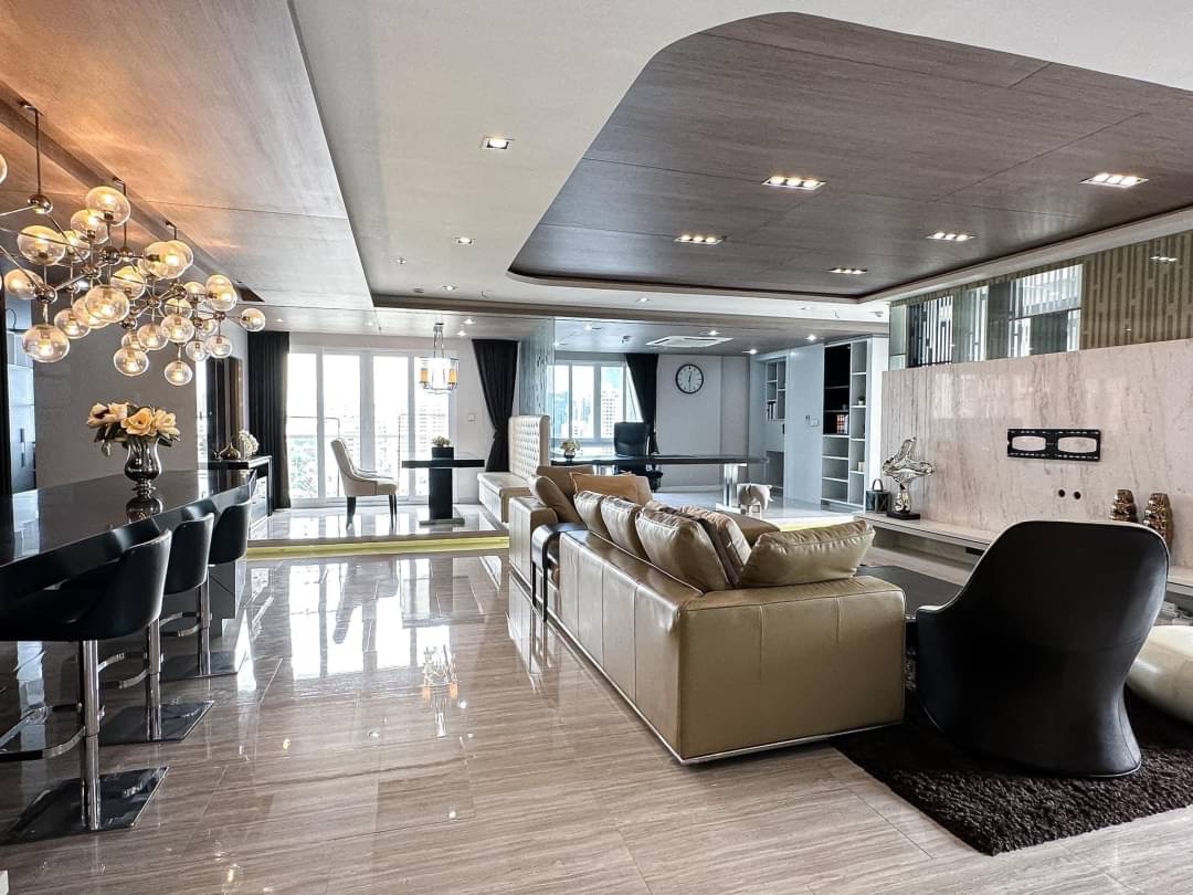 💫Penthouse at Citi Smart Condo Sukhumvit 18  3 ห้องนอน 3 ห้องน้ำ พร้อมเข้าอยู่ 130,000 บาท/เดือน 🔥🔥