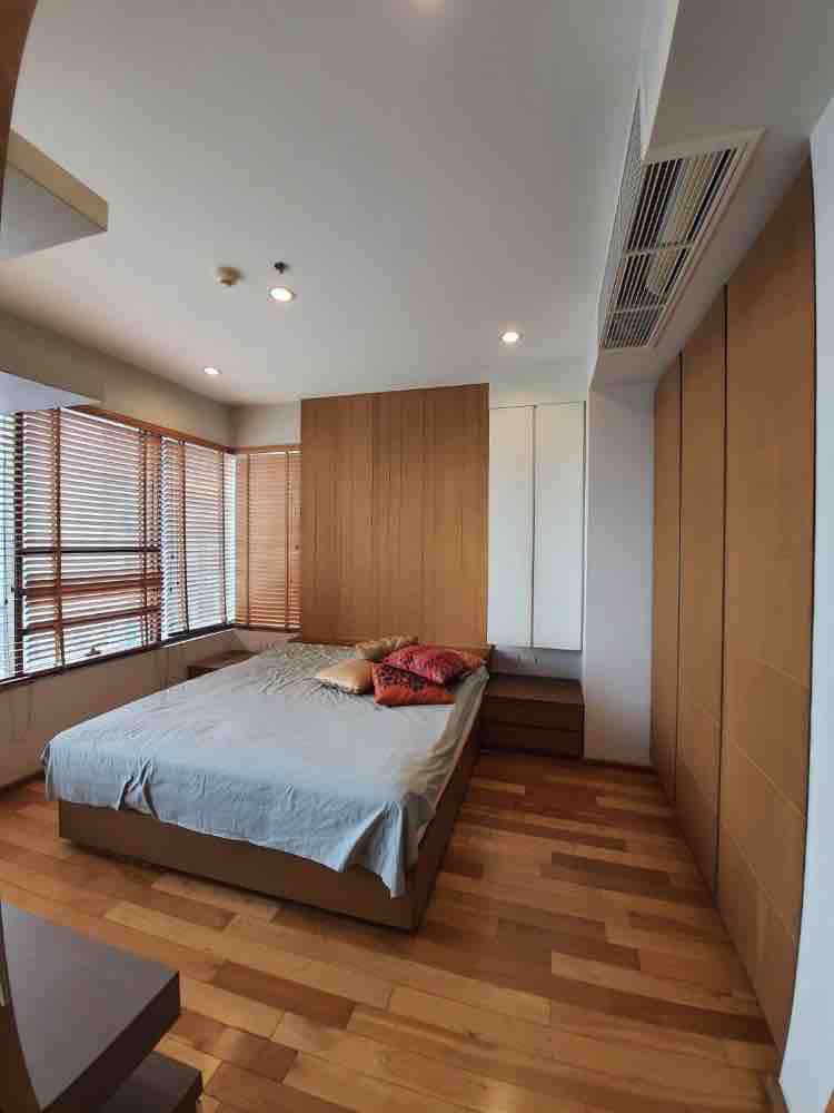 ✨ Luxury Class Condo For rent : Emporio Sukhumvit24  🔥Rental Price 29,000 Baht/Month🔥