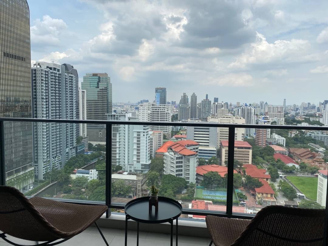 ✨ Luxury Class Condo For rent : The Lofts Asoke ✨  🔥Rental Price : 85,000 Baht/Month 🔥