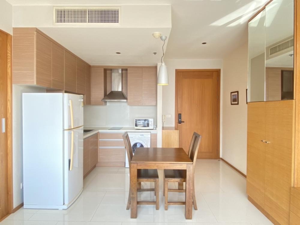 ✨ Luxury Class Condo For rent : Emporio Sukhumvit24  🔥Rental Price 40,000 Baht/Month🔥