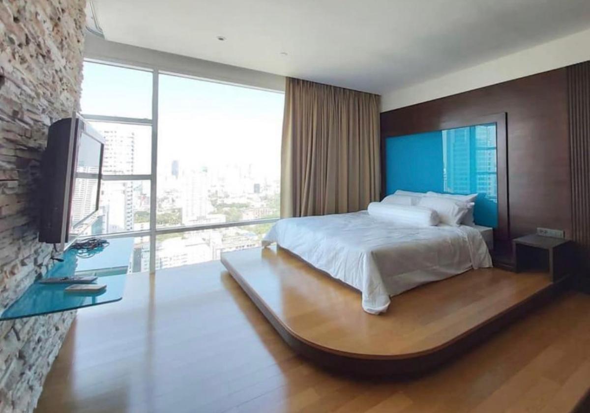 🍂  Fullerton Sukhumvit 🍂🐶🐱Pet Friendly  🔥 3 ห้องนอน ราคาพิเศษสุดคุ้มเพียง 80,000 บาท/เดือนเท่านั้น ‼️