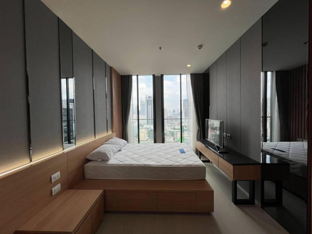 ✨Luxury Condo For rent : Noble Ploenchit✨🔥Rental Price 150,000 Baht/Month🔥