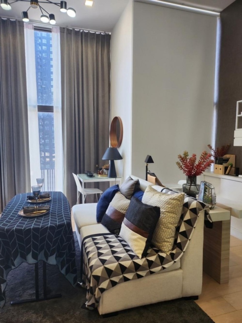 🧡Chewathai Residence Asoke 🔥 ห้อง Duplex ราคาพิเศษเพียง 26,000 บาท/เดือน🔥