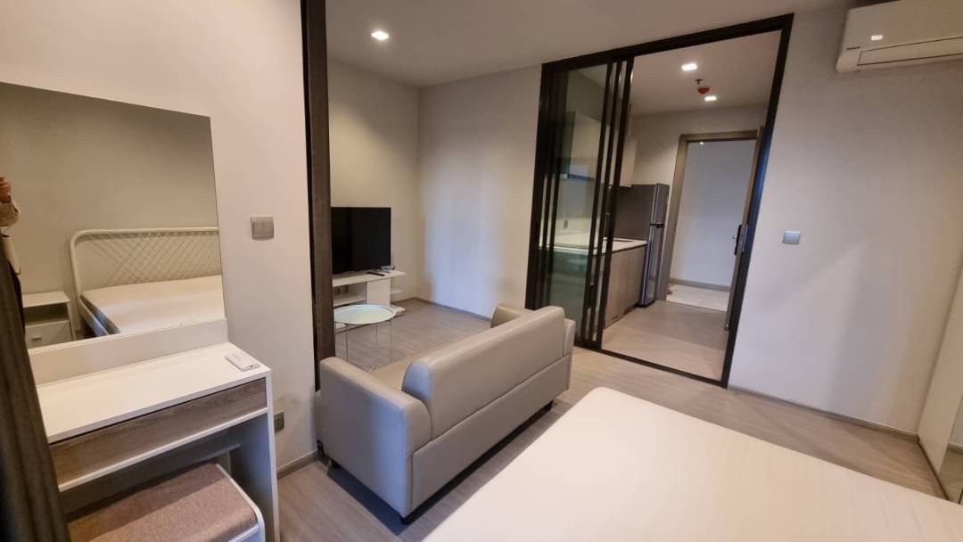 🏠  Life Asoke-Rama9 🔥studio type แต่งสวย พร้อมอยู่ 15,999 บาทเท่านั้น❗️