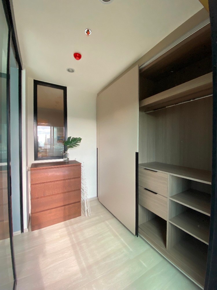 🌟 Life Asoke 🔥 1 bed plus ห้องแต่งสวย ราคาดีงาม เพียง 21,000 บาท/เดือน เท่านั้น 🔥