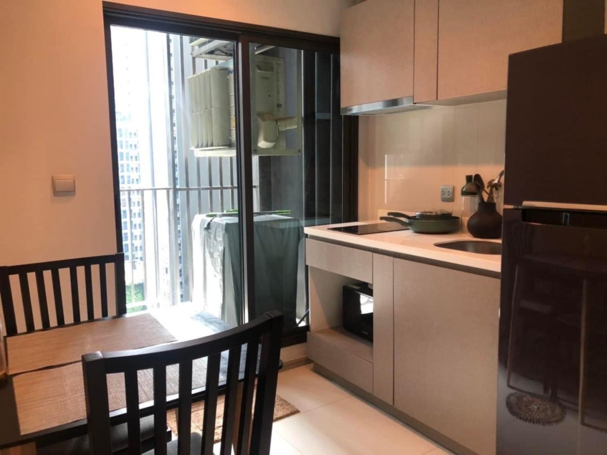 🏠  Life Asoke-Rama9 🔥1 ห้องนอน ราคาพิเศษ 18,000 บาท/เดือนเท่านั้น🔥