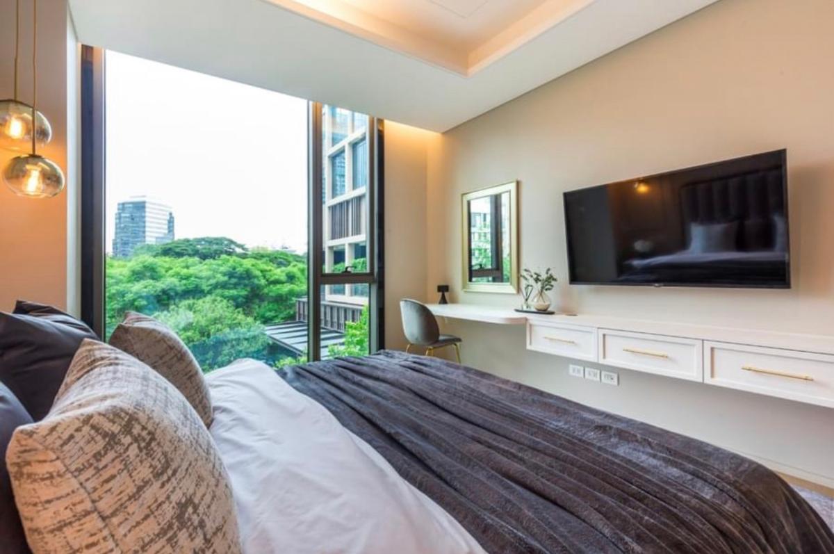 ✨Super Luxury Condo : Bann Sindhorn✨⚡️Selling Price 31,000,000 Baht⚡️