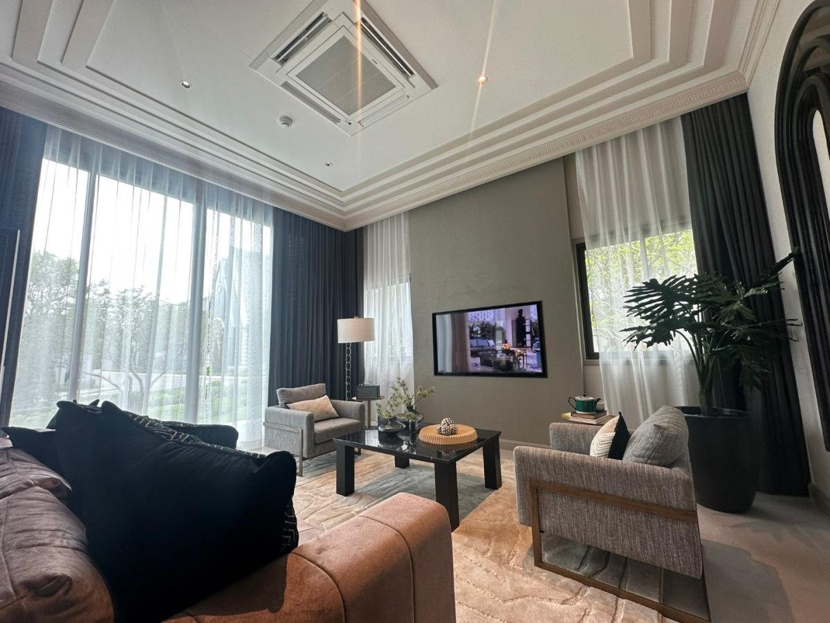 ✨ Ultra Luxury Home For Sale : Grand Bangkok Boulevard Rama9 - Krungthepkritha ⚡ Best deal ! บ้านเปล่า ราคาเริ่มต้นที่ 64.90 MB ⚡