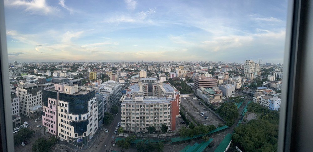 💚Life@Ratchada-Sutthisan : ไลฟ์ แอท รัชดา-สุทธิสาร💚 🚝ติดรถไฟฟ้าใต้ดิน MRT สถานีสุทธิสาร  🔥1 ห้องนอน ราคาเช่าเพียง 15,000 บาท/เดือน 🔥