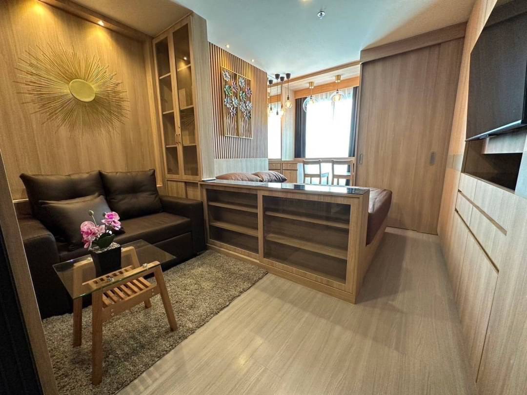 🍓Life Ladprao : ไลฟ์ ลาดพร้าว🍓 🚝Next to BTS Lat Phrao/ MRT Phahon Yothin  🔥Studio Type