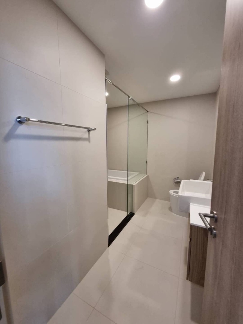 🌿Noble Ambience Sukhumvit 42🌿🔥2 Bedrooms, 1 Bathroom (bathtub)