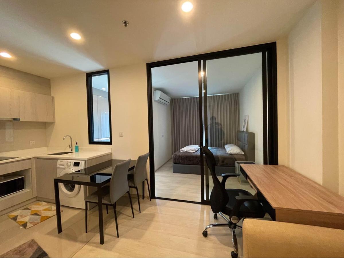 💚💚Life Asoke : ไลฟ์ อโศก💚💚 🚝Near MRT Phetchaburi ✈️Airport Link Makkasan  🔥1 Bedroom 