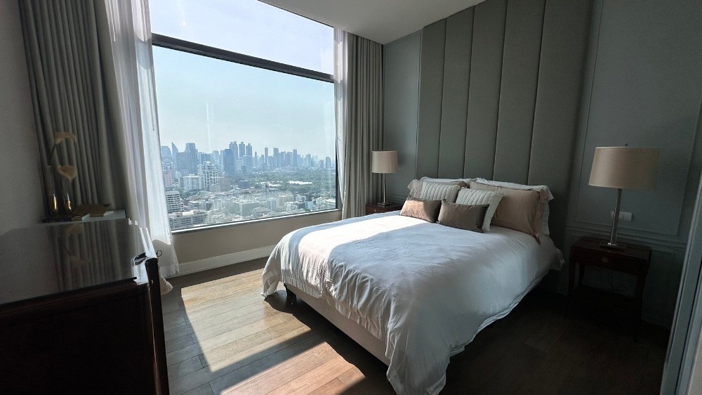 🏆 Super Luxury Condo For rent : ORIENTAL RESIDENCE BANGKOK ✅Nearby BTS Phloen Chit Station