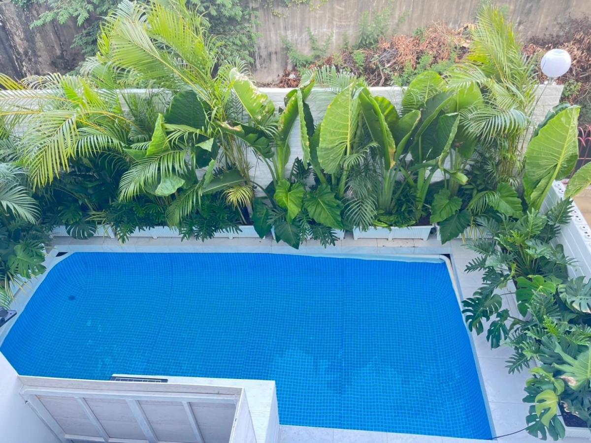 💐 Townhouse 4.5 ชั้น ให้เช่า Tropical pool villa พูลวิลล่าสไตล์บ้านพักตากอากาศพร้อมอยู่แถวรัชดาห้วยขวาง