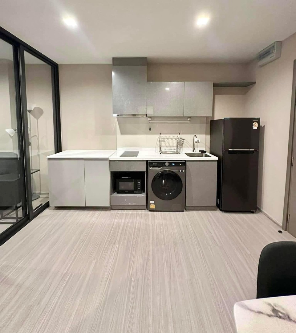 ☘Life Asoke Hype : ไลฟ์ อโศก ไฮป์☘ 🚝Near MRT Rama 9 ✈️Airport Link Makkasan  🔥1 Bedroom plus 