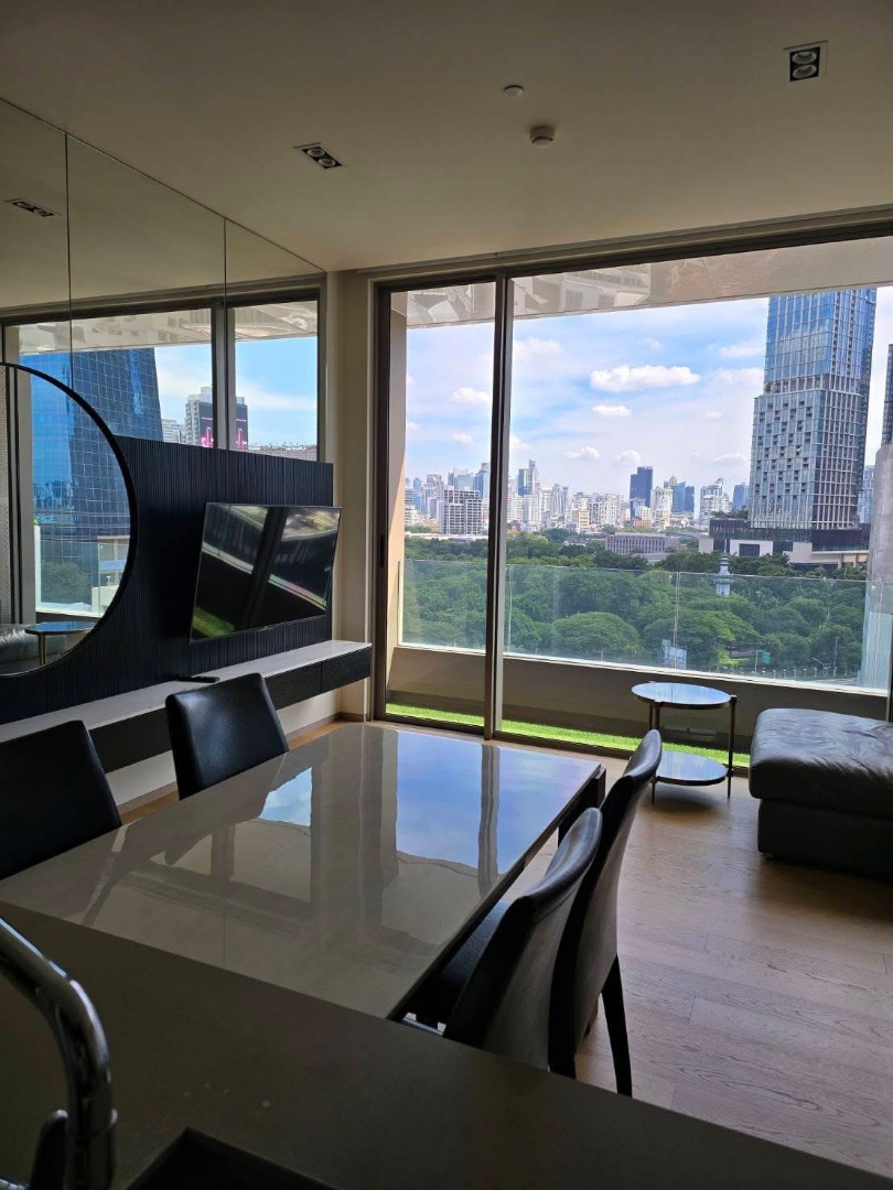 ✨Ultra Luxury condo For rent : SALADAENG ONE✨